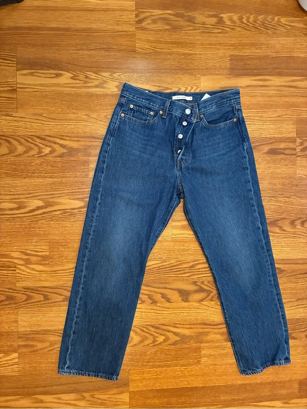 Levi's Men's Dark Blue Relaxed Straight Jeans